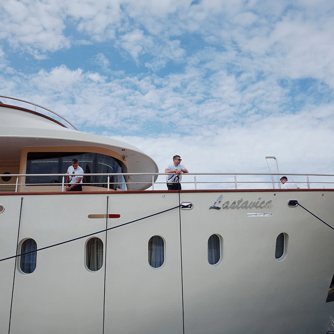 Yacht exterior post