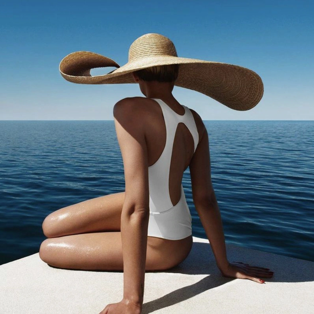 Lastavica Cruising: lifestyle social post